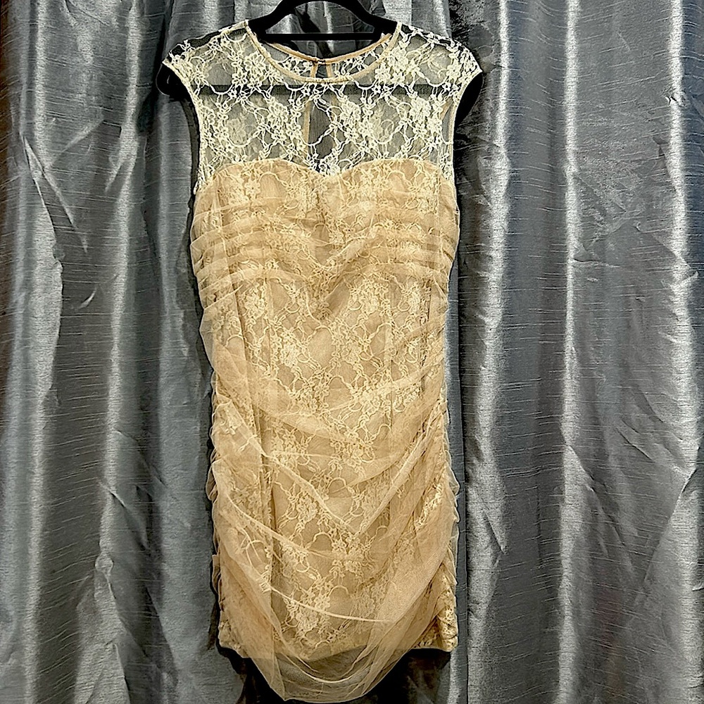 Women’s dress knee length